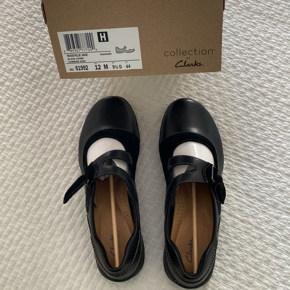 New in box! Beautiful Clarks size 12 ladies flats 🥿 “Roseville Jane”. - Picture 6 of 8